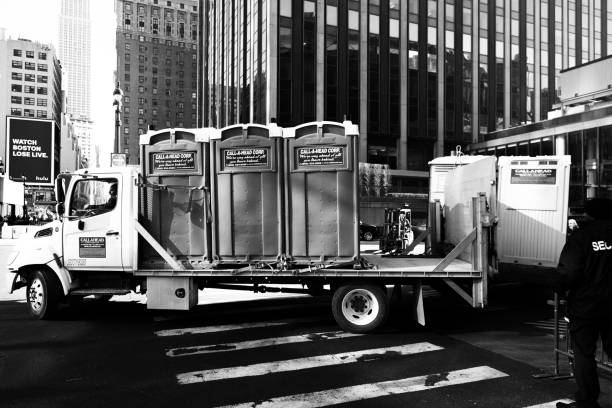 Best Porta potty delivery and setup  in Sweet Home, OR